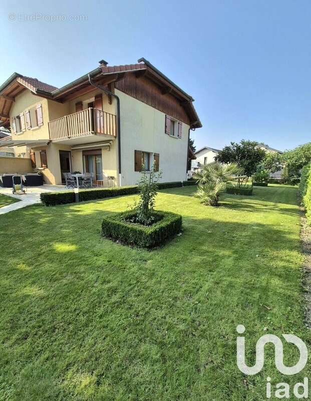 Photo 4 - Maison à ETREMBIERES