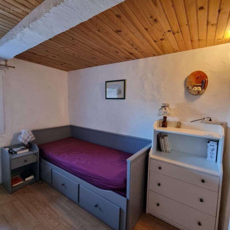 Maison à EOURRES