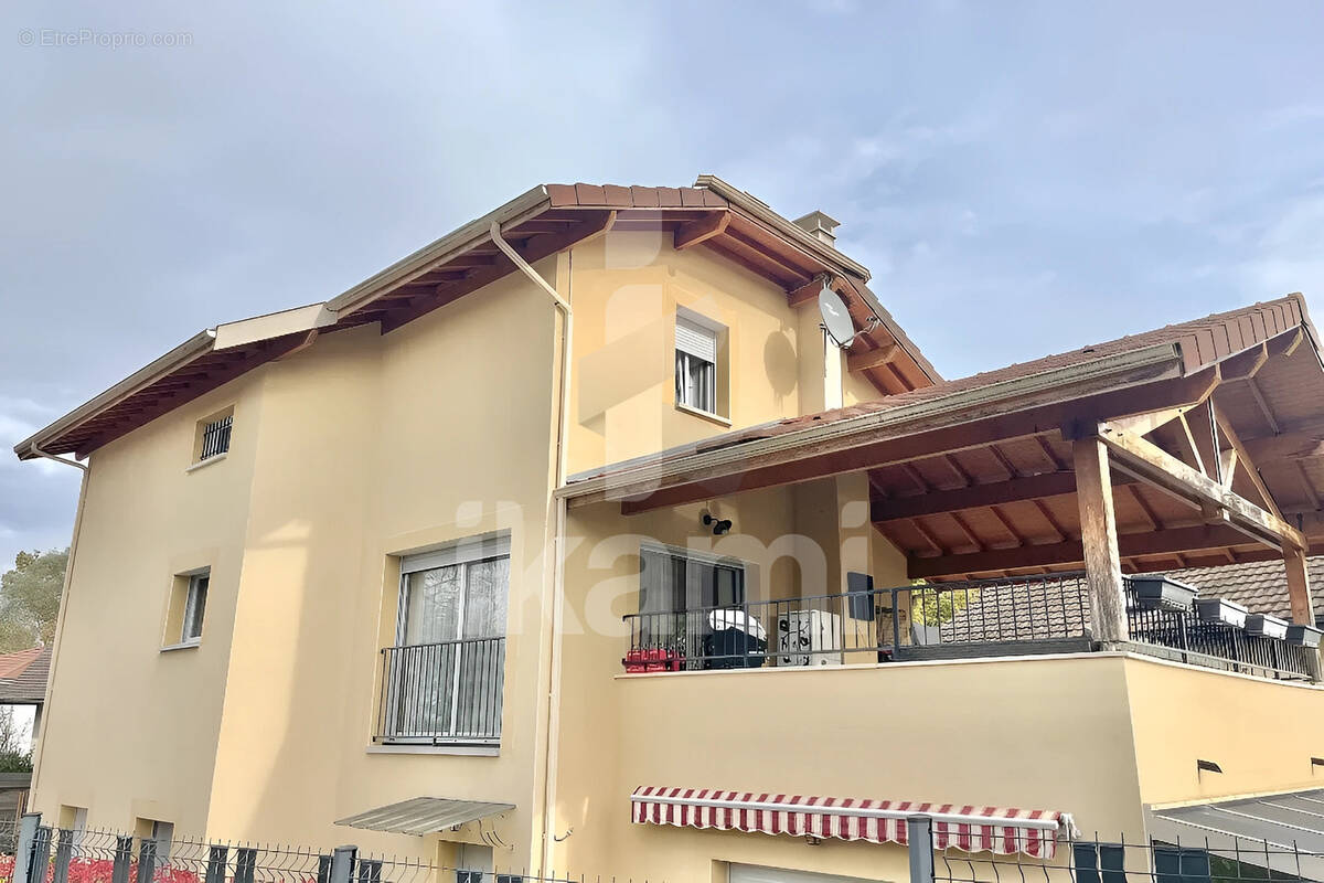 Appartement à SAINT-JULIEN-EN-GENEVOIS