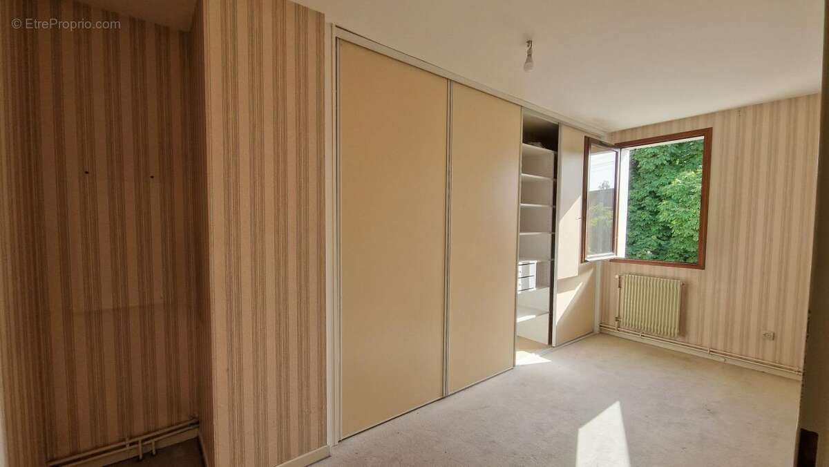 Maison à NEUILLY-PLAISANCE