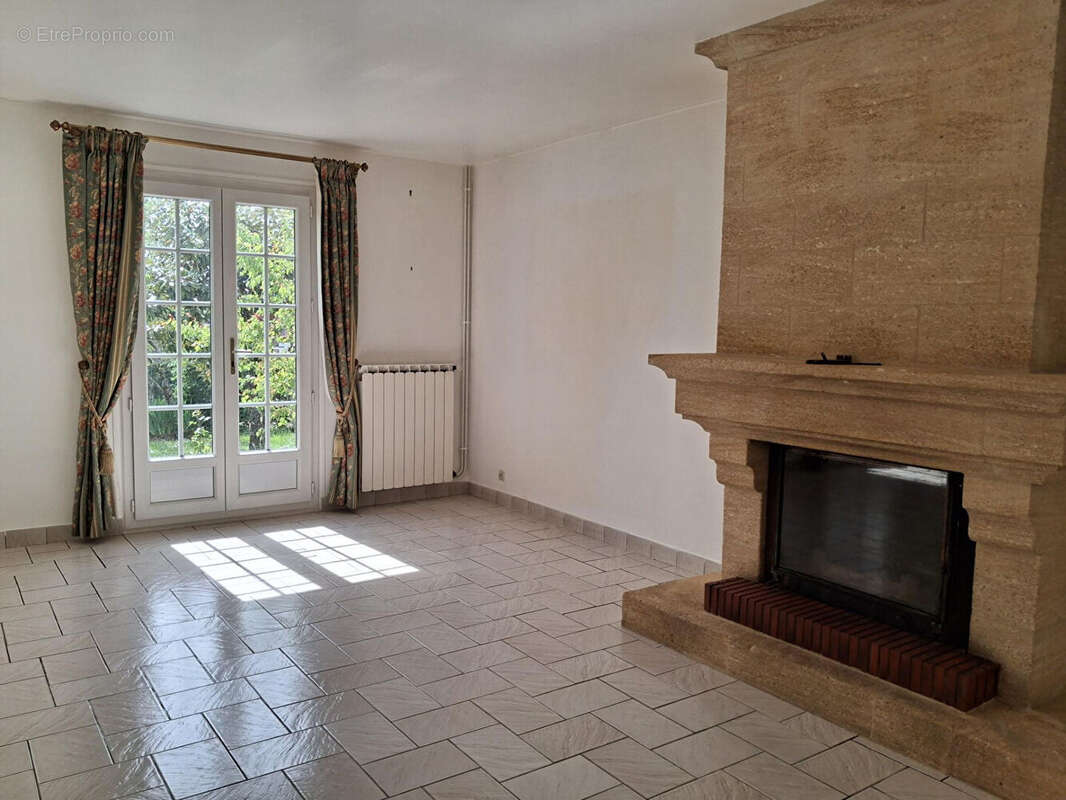 Maison à LA CHARITE-SUR-LOIRE