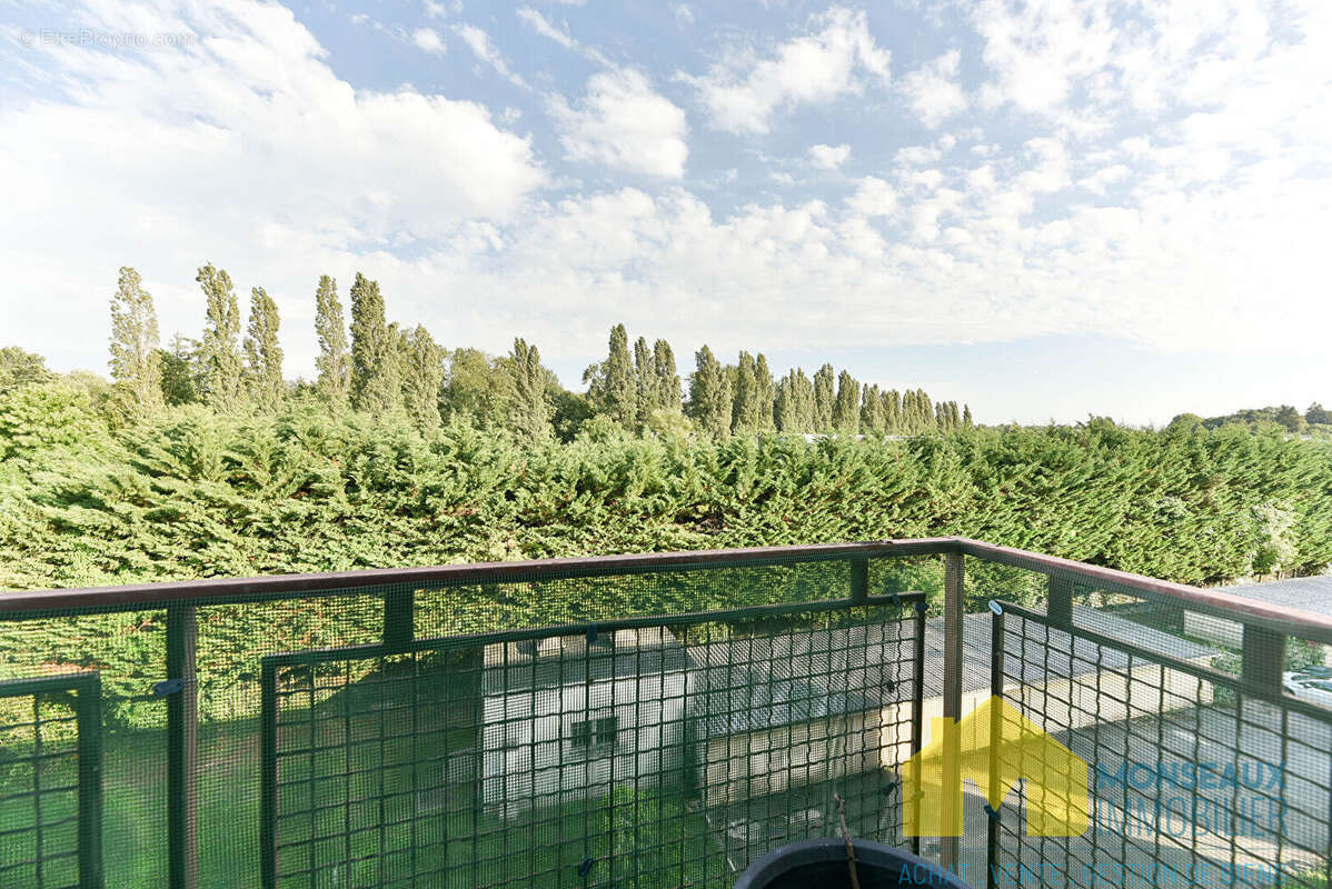 Appartement à EPINAY-SUR-ORGE