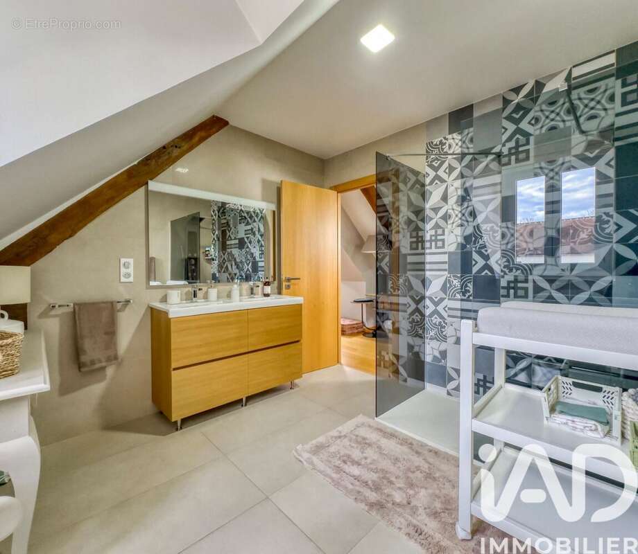 Photo 9 - Maison à COMPIEGNE