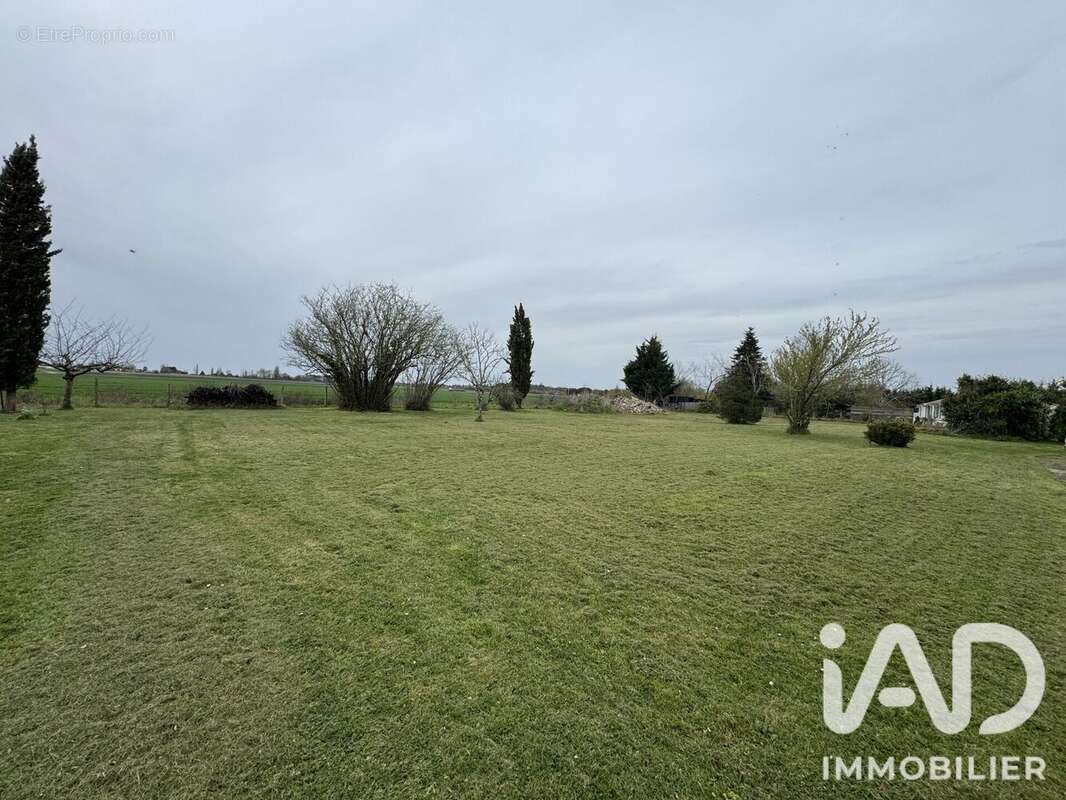 Maison 168 m² à Saint-Christoly-De-Blaye  - photo 4