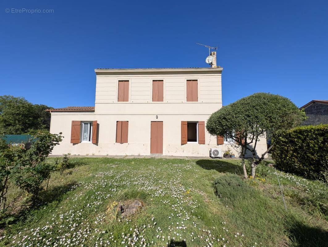 Maison à ARTIGUES-PRES-BORDEAUX
