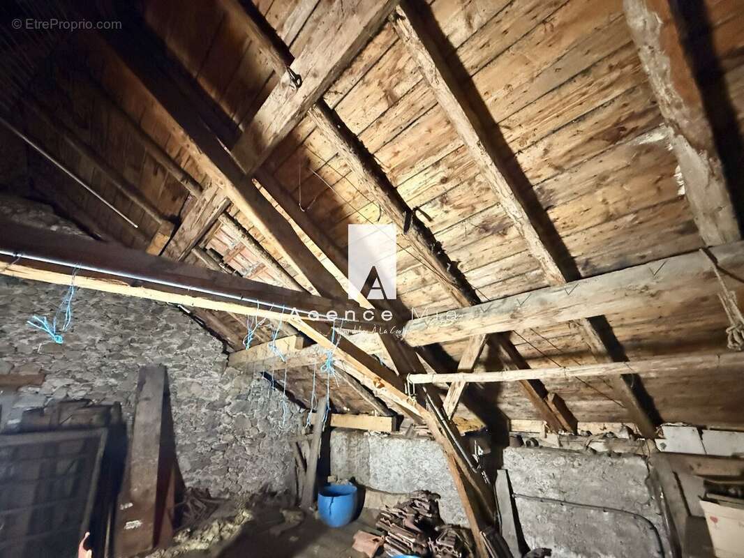 Maison à CHAMPANGES