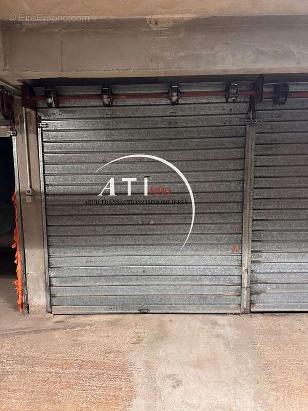 Parking à SAINTE-MAXIME