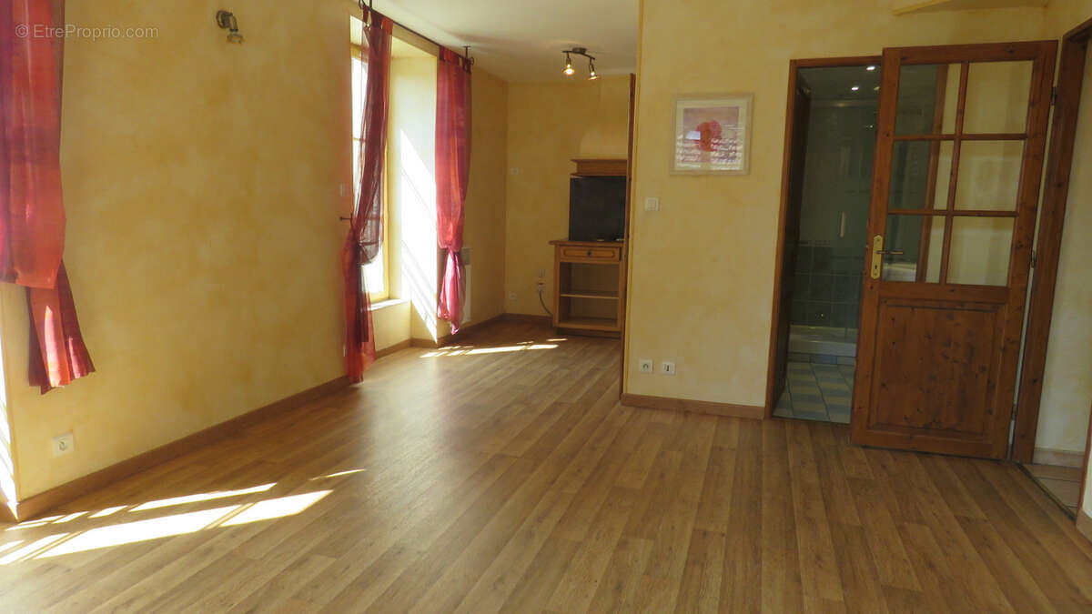 Appartement à EXCIDEUIL