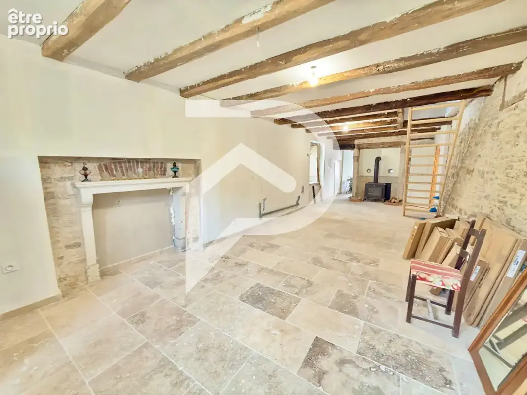 Maison de caractère située à AUJEURRES : 106 m2 - photo 4