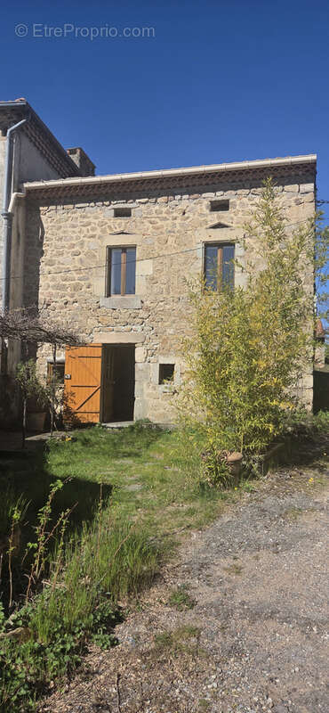 Maison à VERNOUX-EN-VIVARAIS