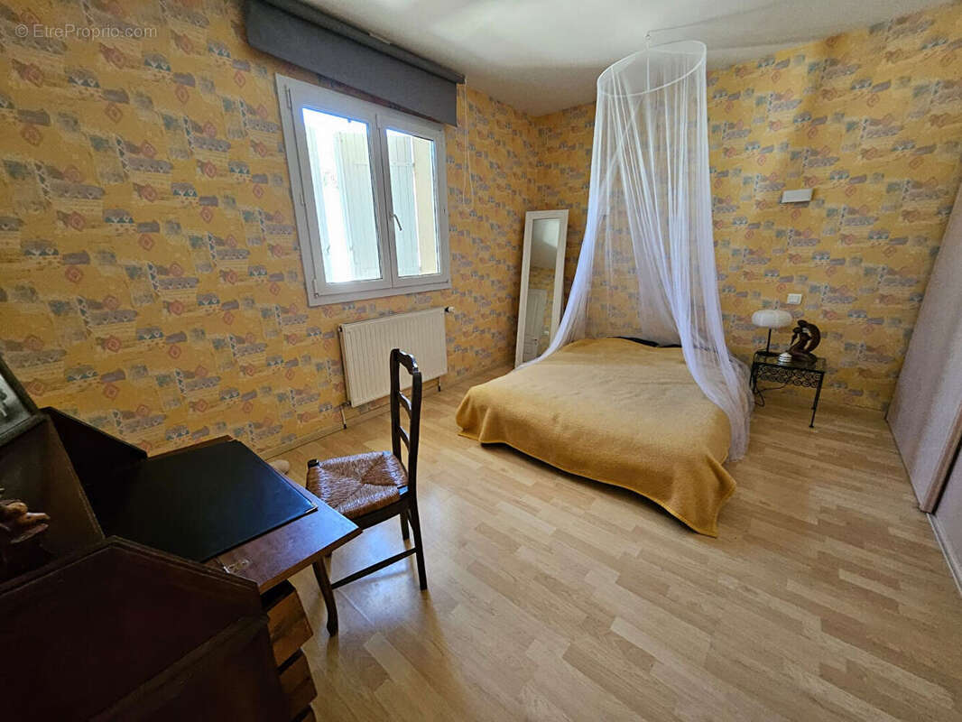 Maison Marsac Sur L Isle 6 pièce(s) 130 m2 - photo 9