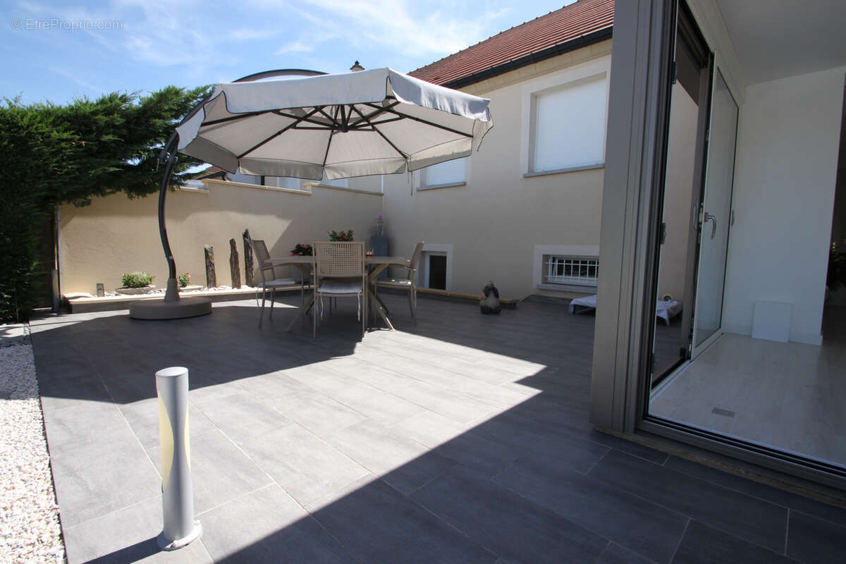 Maison Lumineuse de 135 M2 à Servigny-lès-sainte-barbe - photo 9