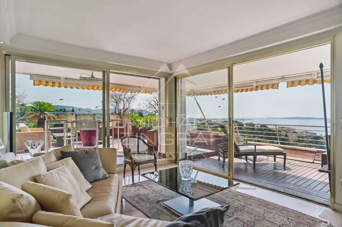 Appartement à CANNES