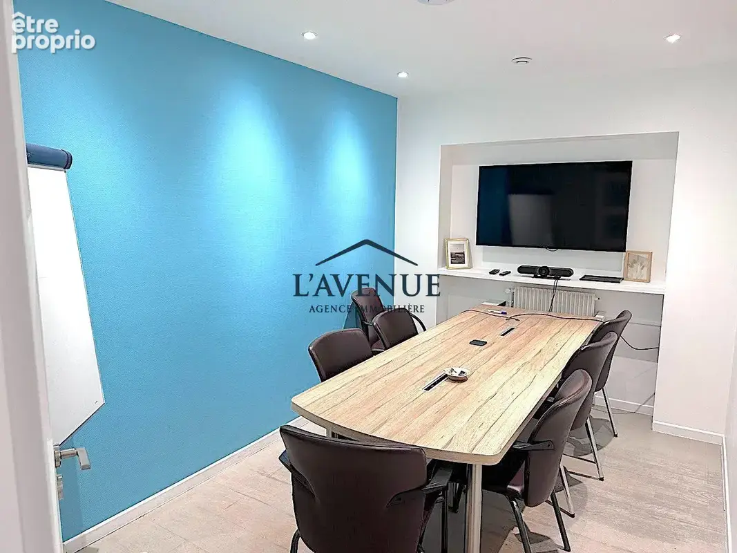 Commerce 117 m² à Paris-15e  - photo 3