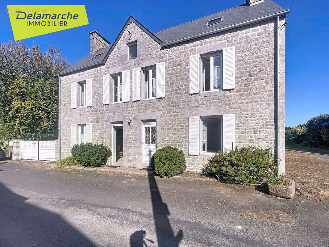 Maison à LINGREVILLE