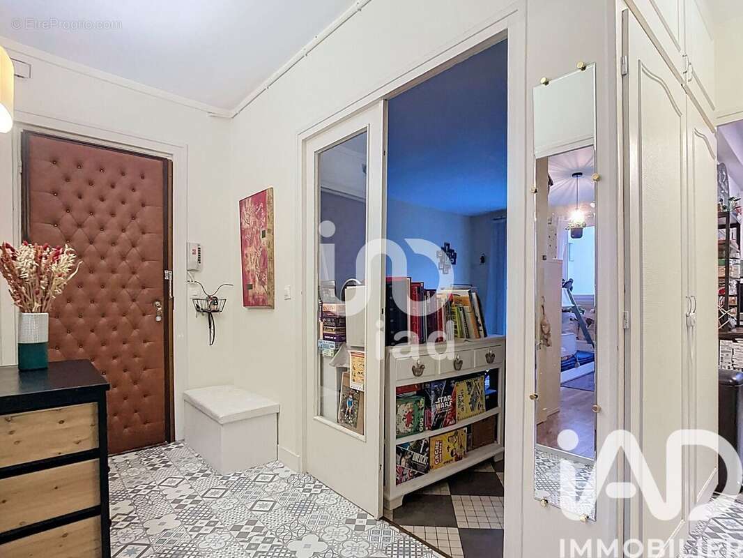 Photo 9 - Appartement à ASNIERES-SUR-SEINE