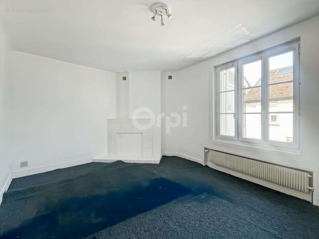 Maison à CONCHES-EN-OUCHE