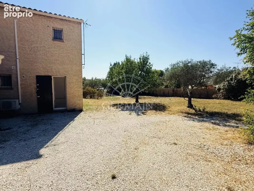 Exclusivité – L'Isle-sur-la-Sorgue, maison T3 avec garage et superbe terrain de 1 000 m² - photo 20