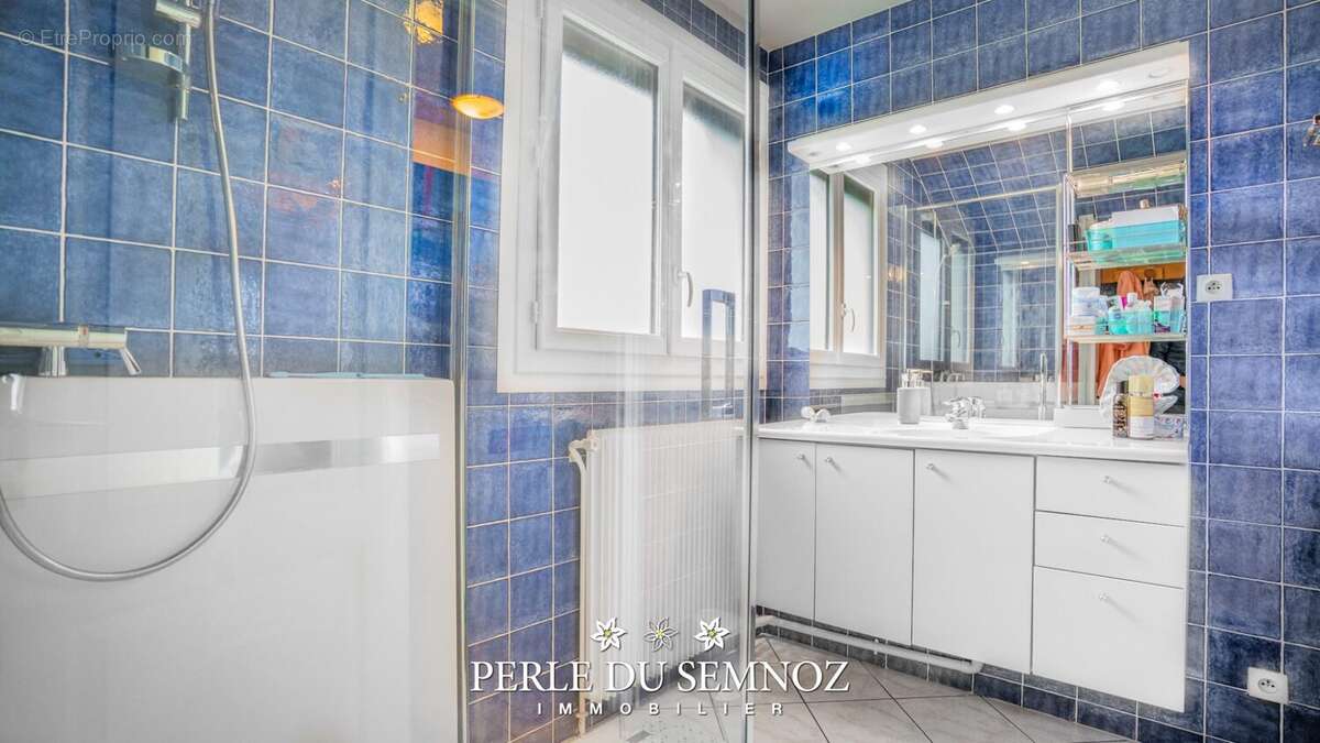 Maison à ALBY-SUR-CHERAN