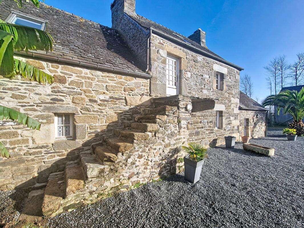 Maison à PLOUEZOC'H