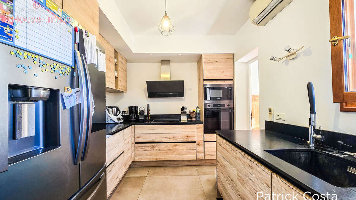 Maison à SIX-FOURS-LES-PLAGES