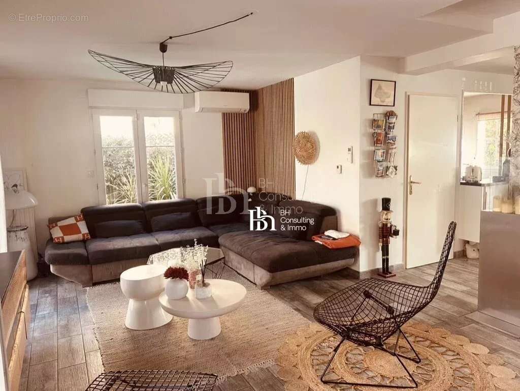 Maison à VILLENAVE-D&#039;ORNON