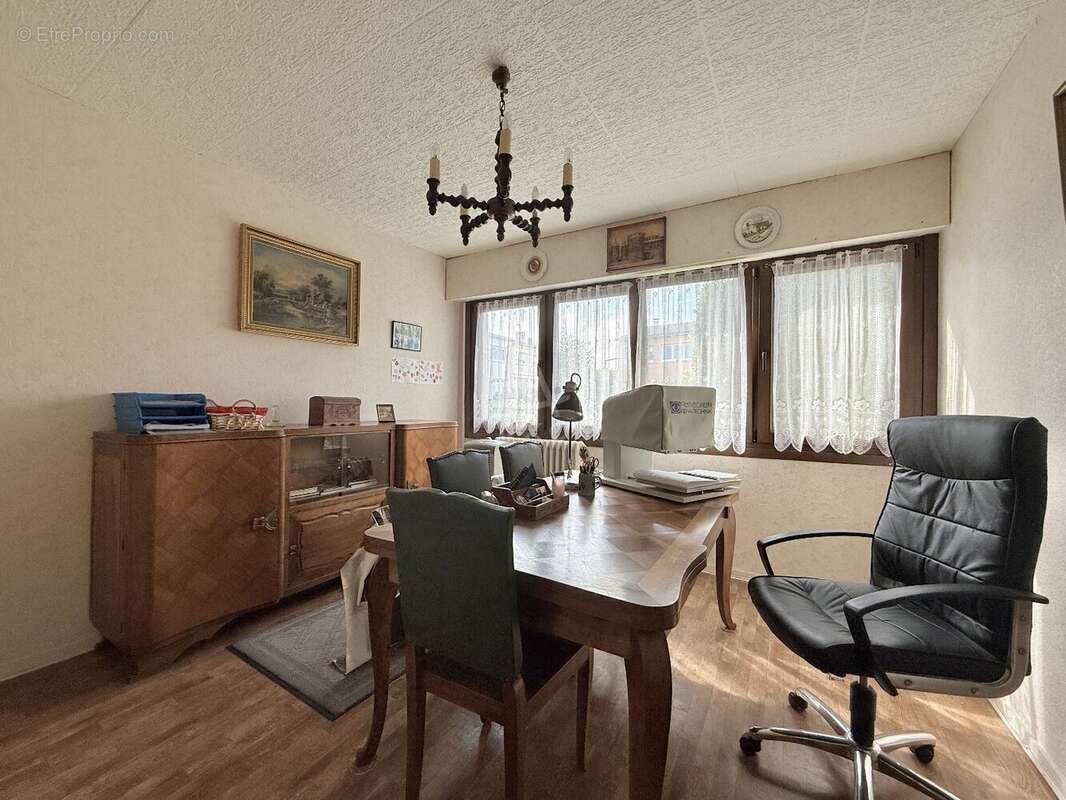 Maison à POURNOY-LA-CHETIVE