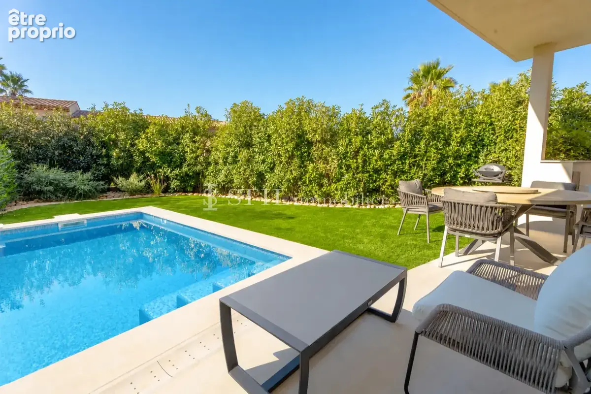 Maison 7 pièces 176 m² à vendre à Sainte-Maxime (83120) - photo 2