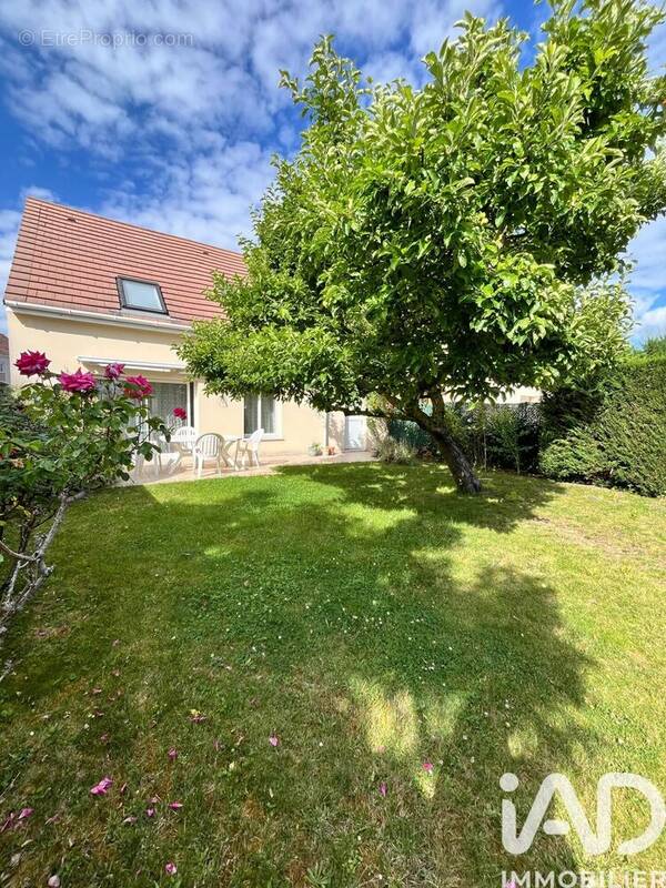 Photo 1 - Maison à LISSES