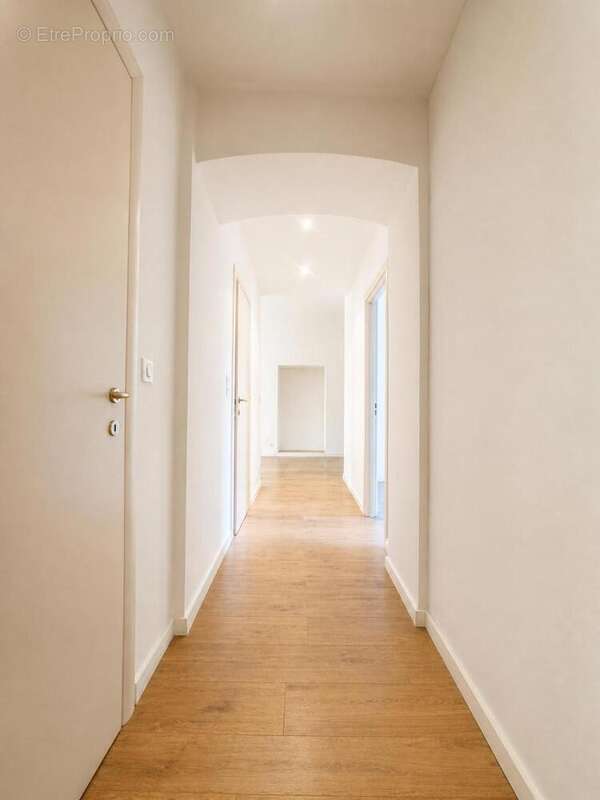   - Appartement à NICE