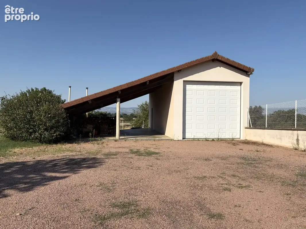A vendre- perreux: maison sur terrain de 2571 m2 avec piscine couverte et garage indépendant avec abri - photo 16