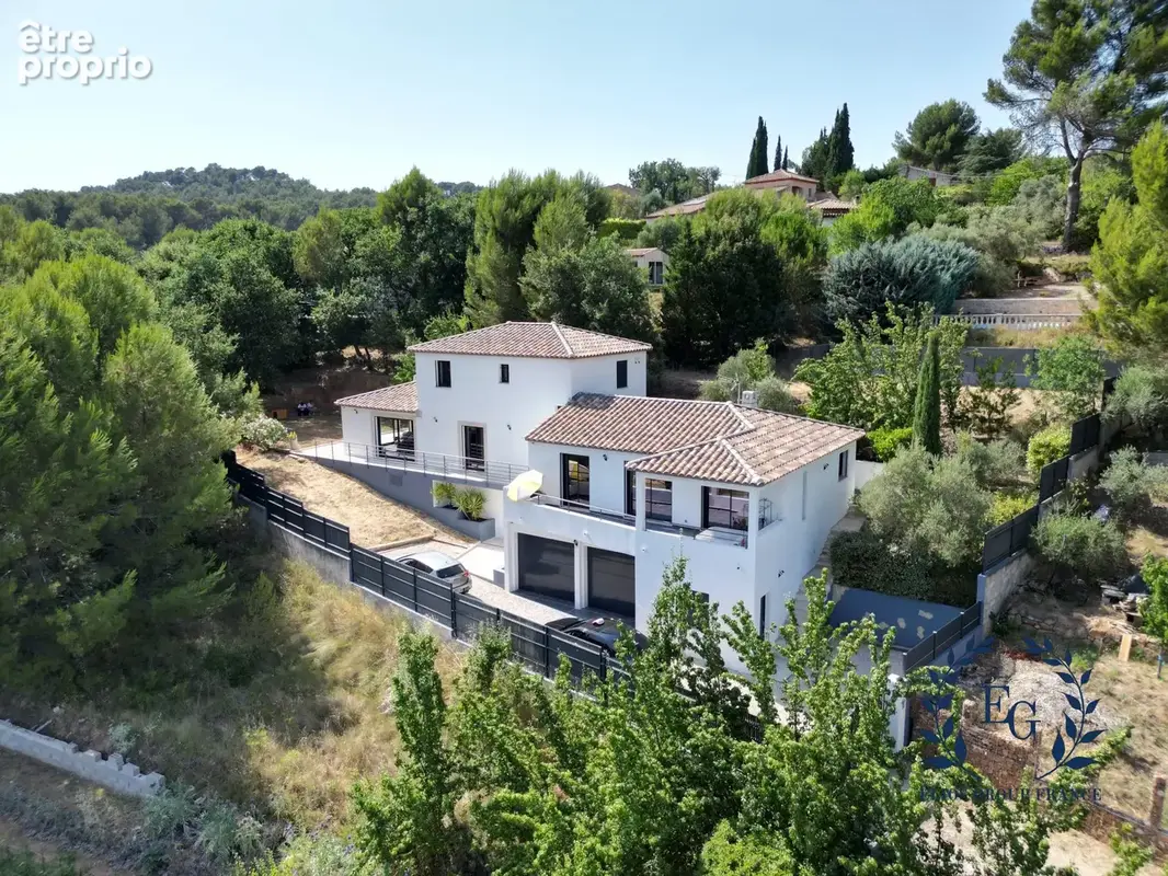 Maison à LA DESTROUSSE