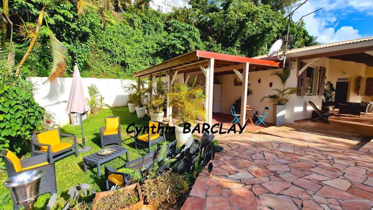 Maison à LES ANSES-D&#039;ARLET