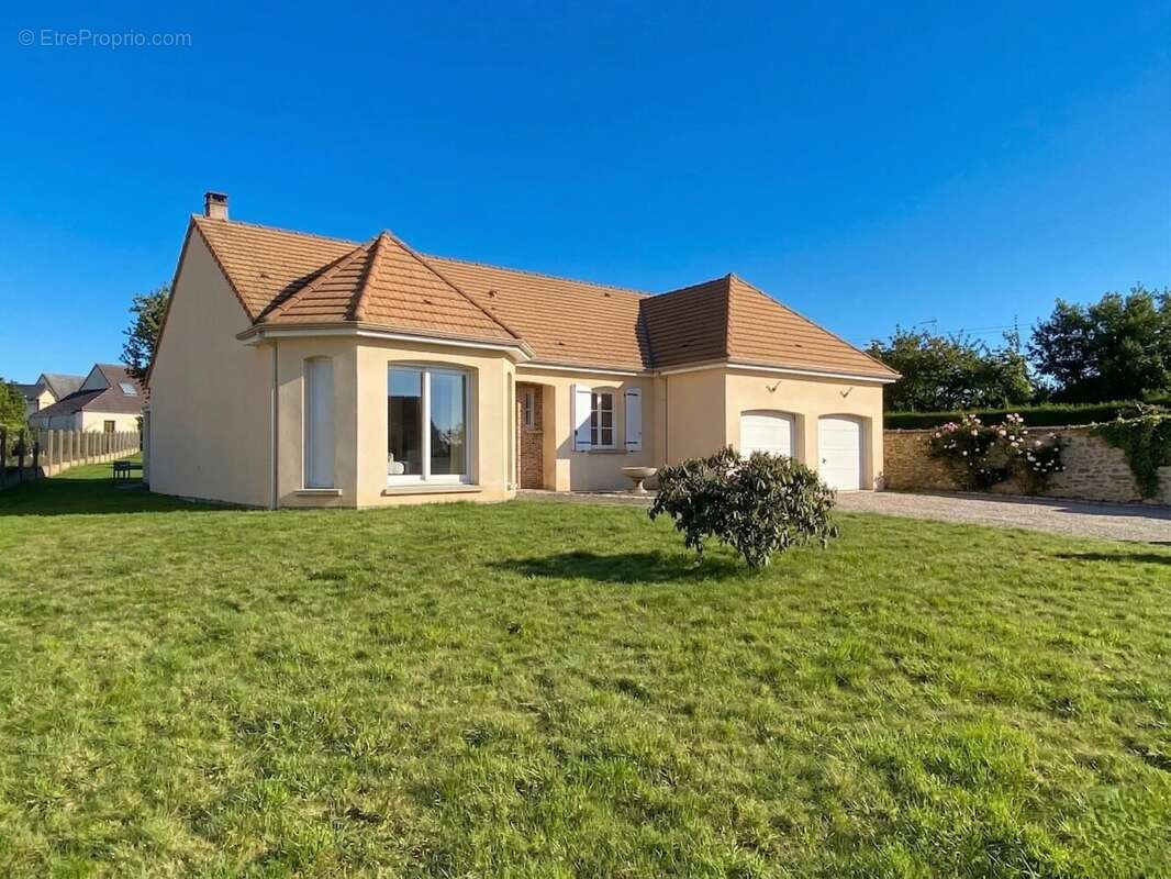 Maison à LA POTERIE-AU-PERCHE