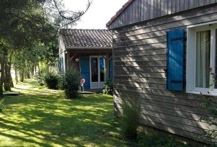 Appartement à MONCOUTANT