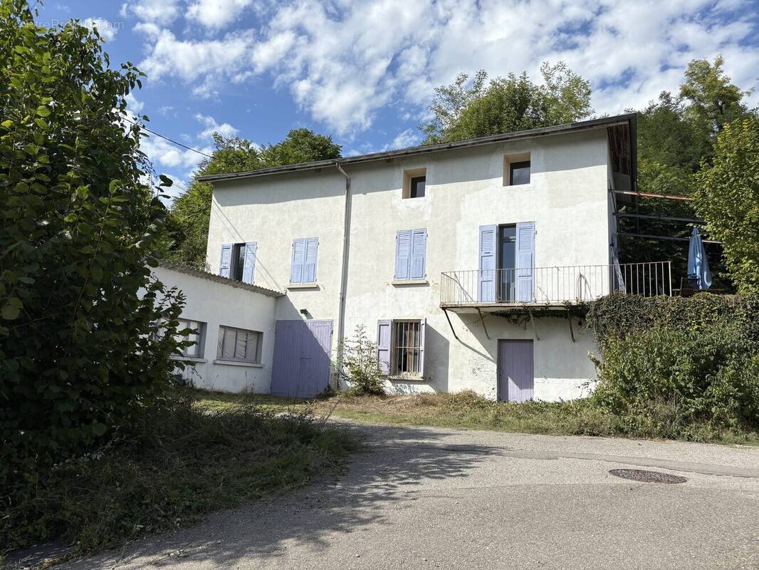Maison à SAINT-JUST-DE-CLAIX
