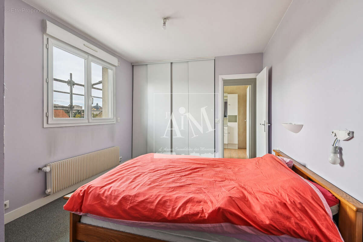 Appartement à NANTERRE