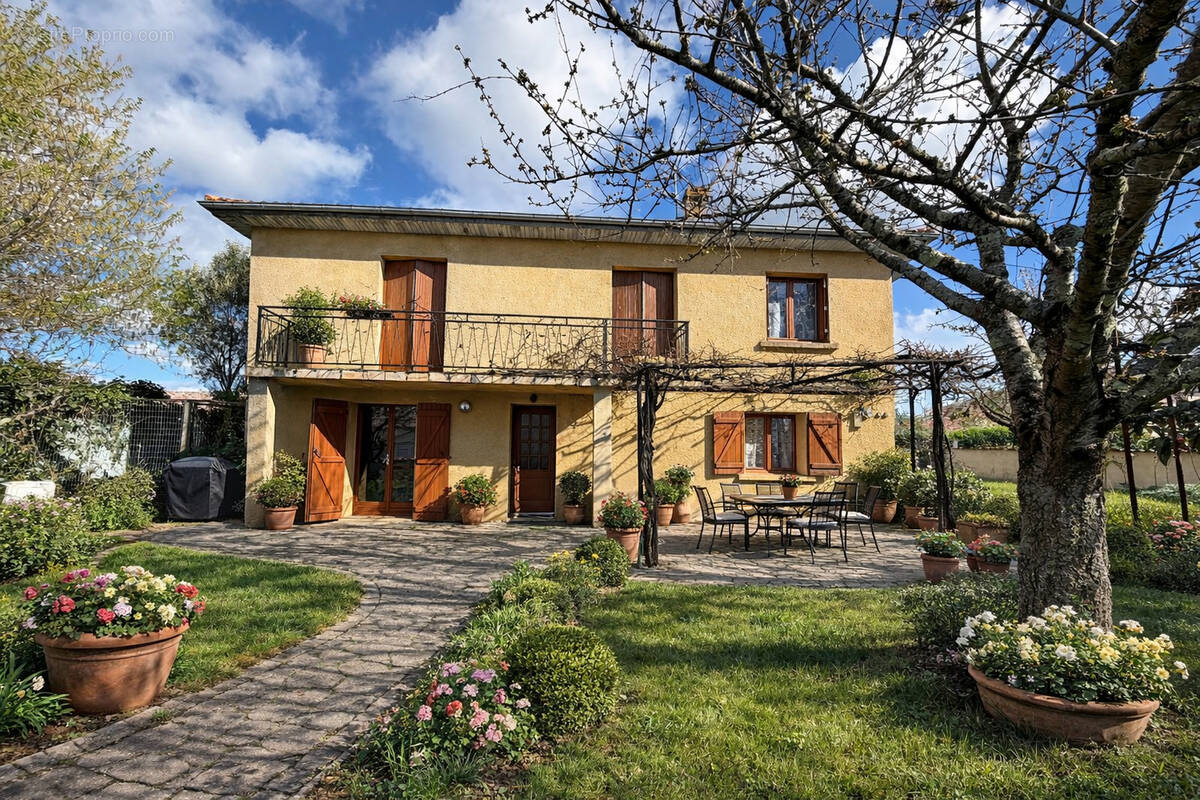 Maison à VILLENEUVE-SUR-LOT