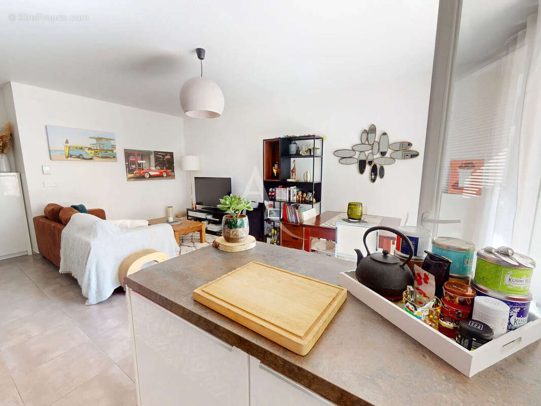 Appartement à ROSNY-SOUS-BOIS