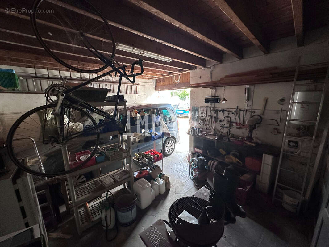 Maison à VOUVRAY-SUR-LOIR