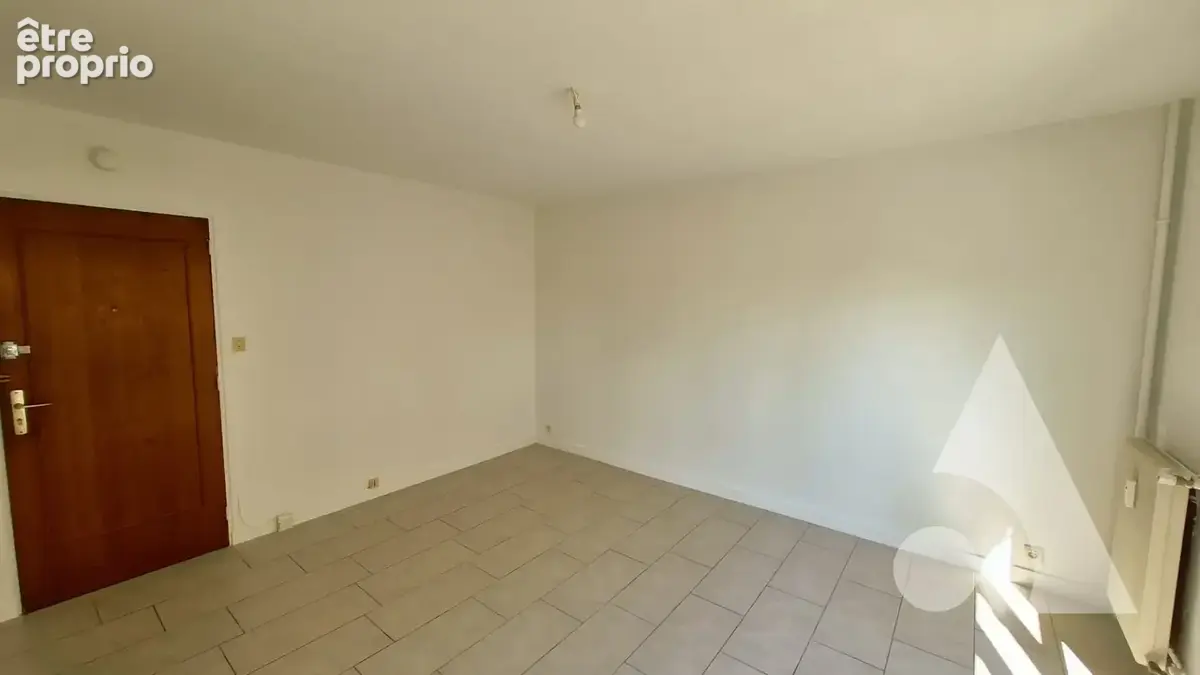 Appartement Troyes 1 pièce(s) 26 m2 - photo 3