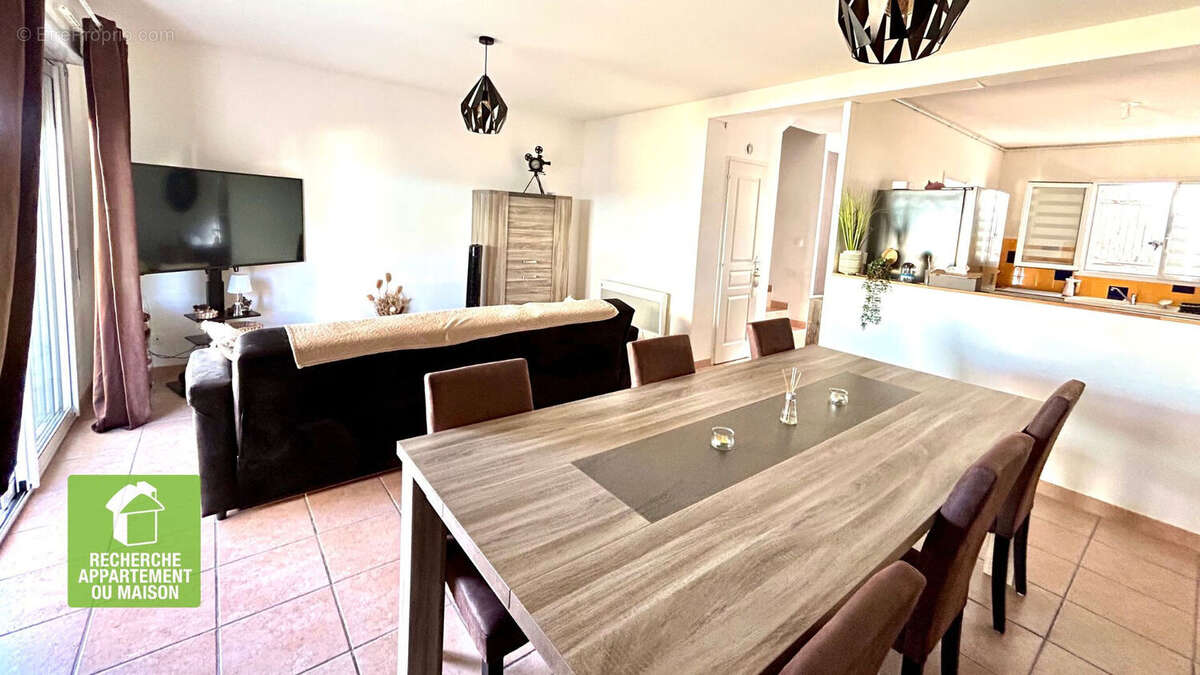 Maison à PONT-DE-CHERUY