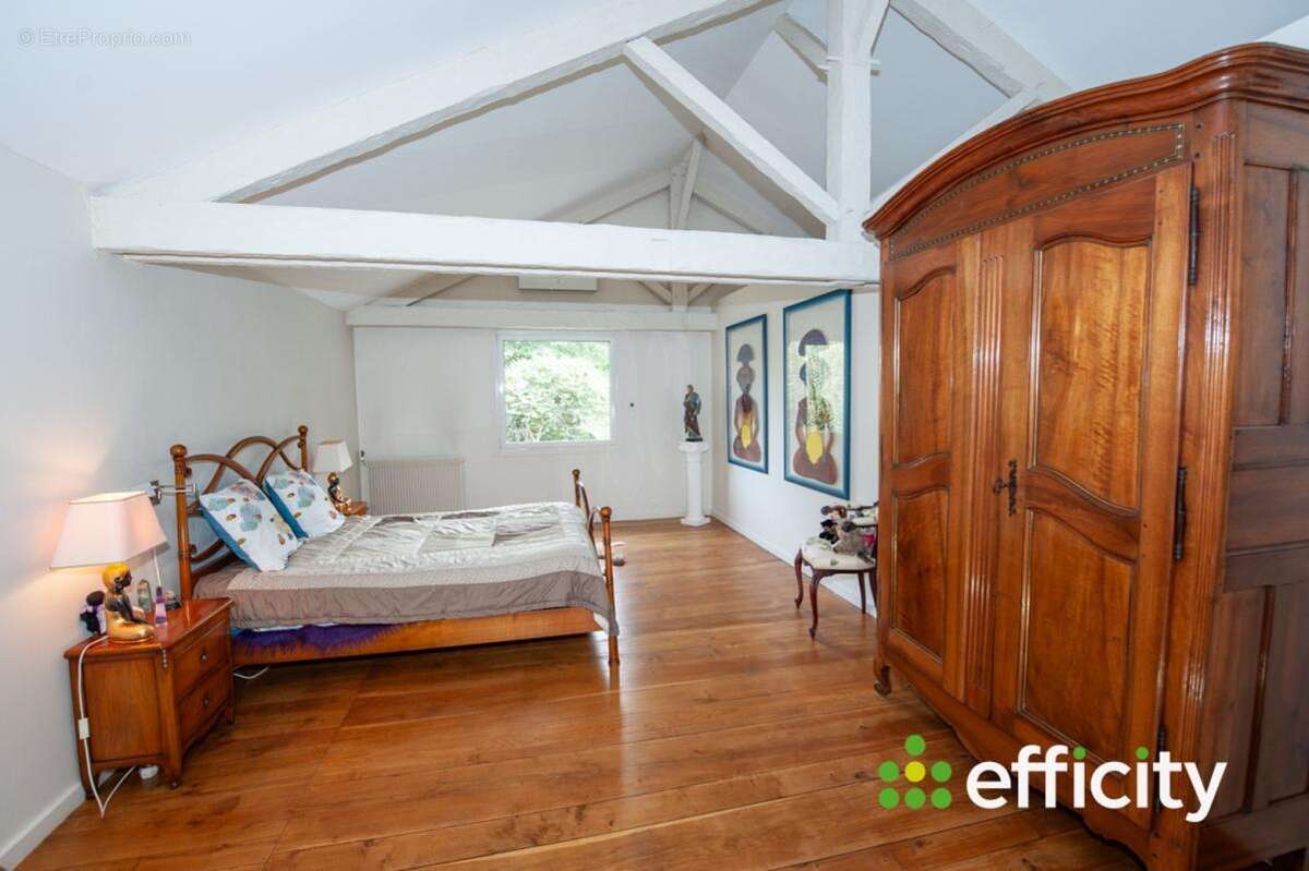 Maison à SAINT-MARTIN-D'URIAGE