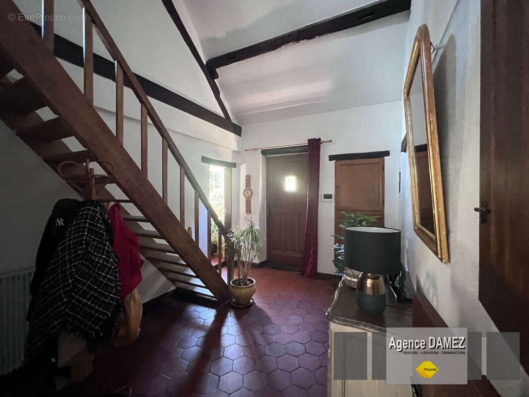 SAINTE-MESME, Maison ancienne de caractère, 151 m², Terrain arboré de 1 590 m² - photo 9