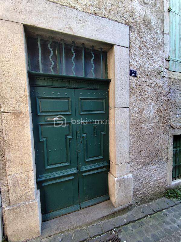 Maison à SAINT-PONS-DE-THOMIERES