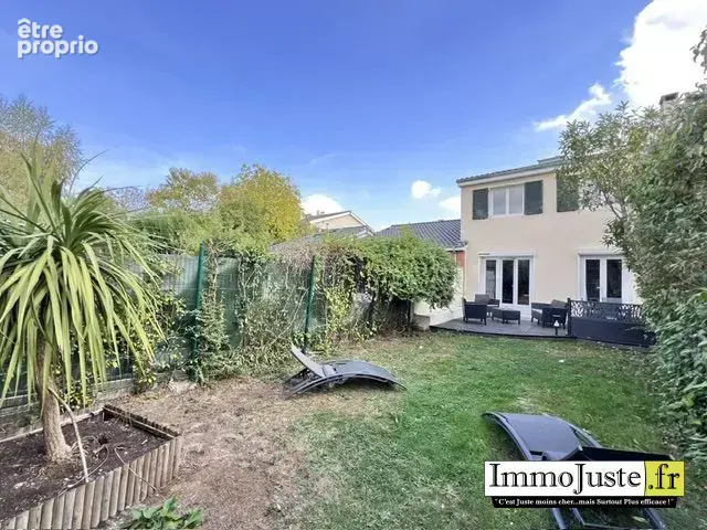 Photo Maison à Elancourt au prix de 395 000€