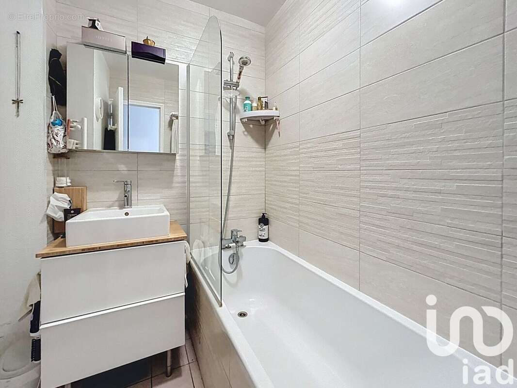 Photo 8 - Appartement à RUEIL-MALMAISON