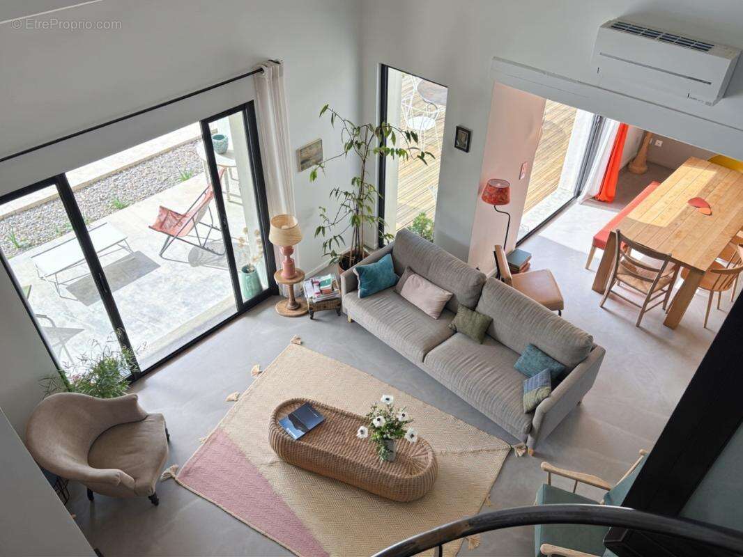 Maison à VILLENEUVE-LES-AVIGNON