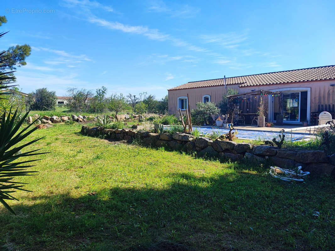 Maison à AIGUES-VIVES