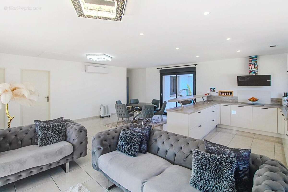 Photo 3 - Maison à CIRY-LE-NOBLE